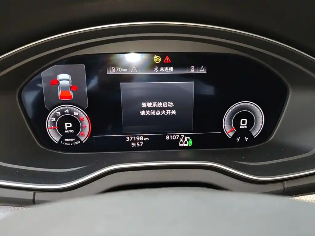 Audi Q5L — миниатюра 12