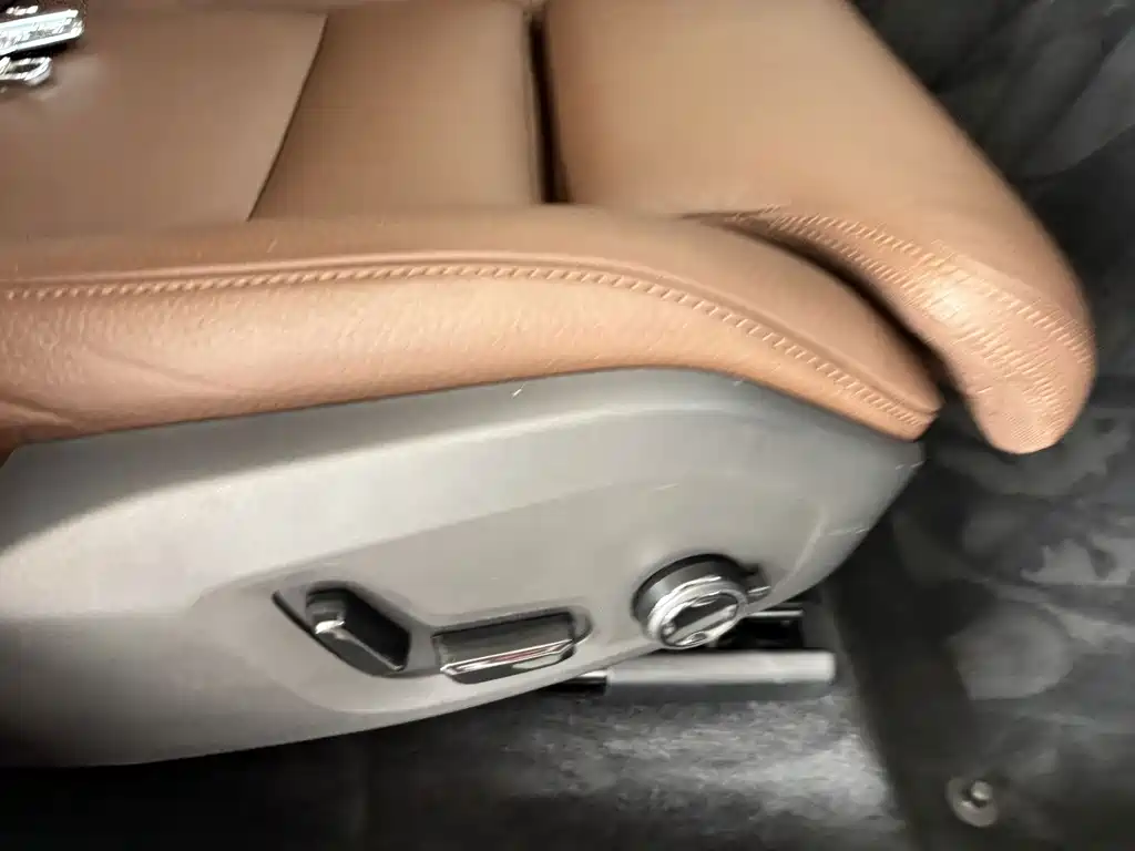 Volvo XC60 — миниатюра 28