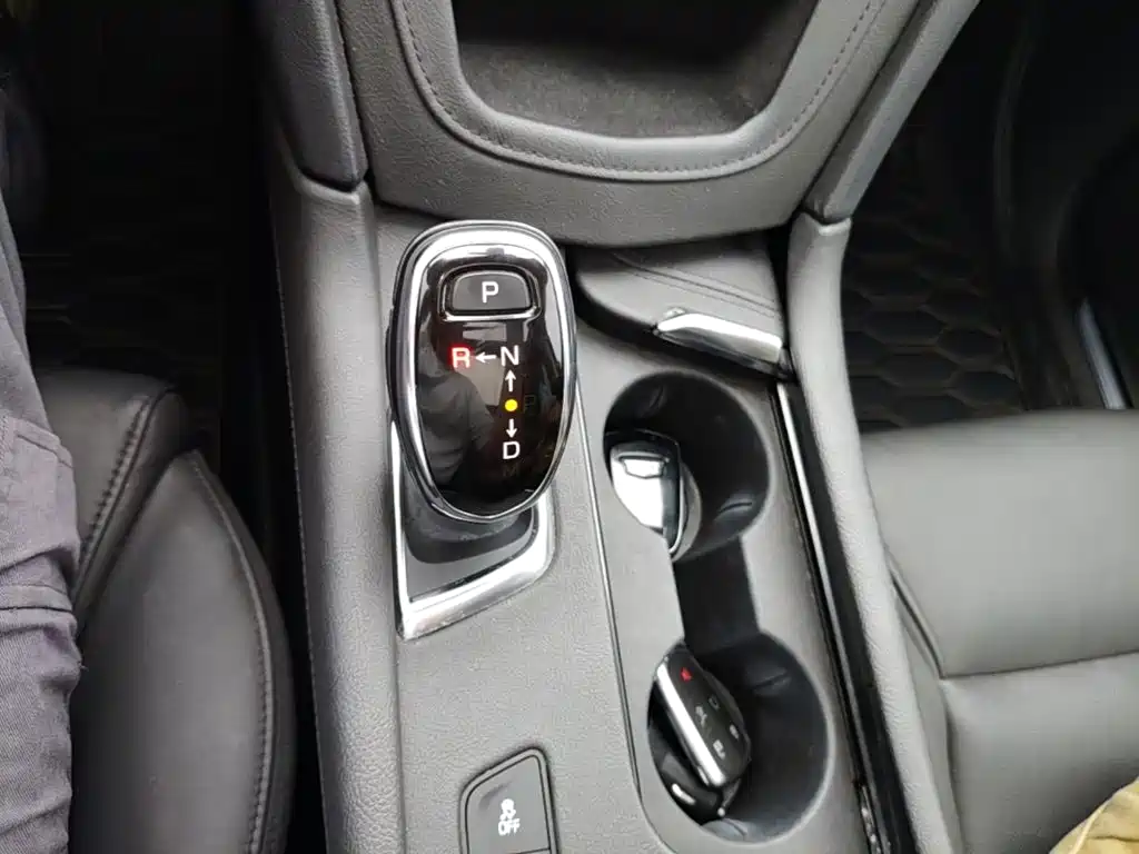 Cadillac XT5 — миниатюра 14