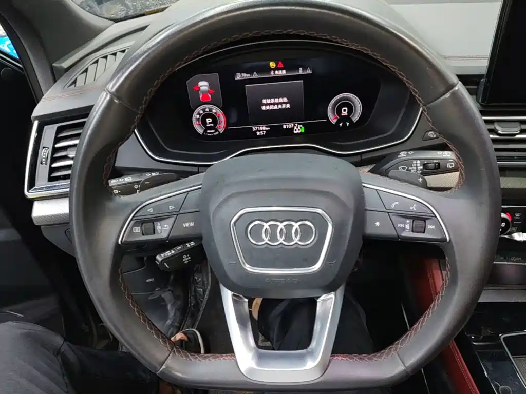 Audi Q5L — миниатюра 11