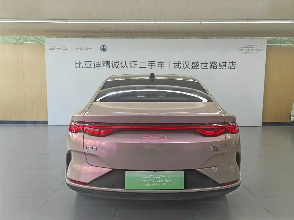 BYD Qin L — миниатюра 6
