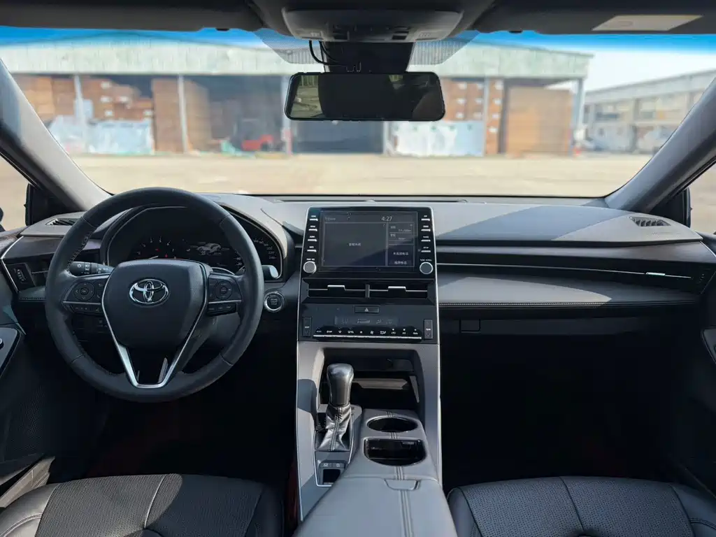 Toyota Avalon — миниатюра 9