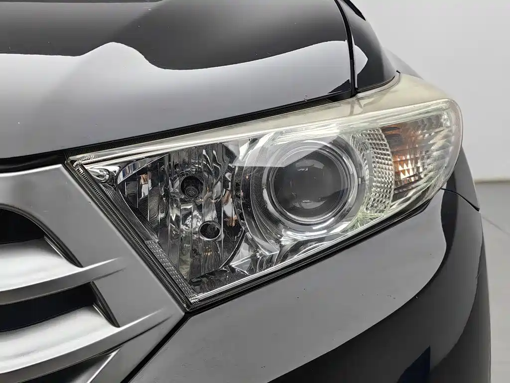 Toyota Highlander — миниатюра 7