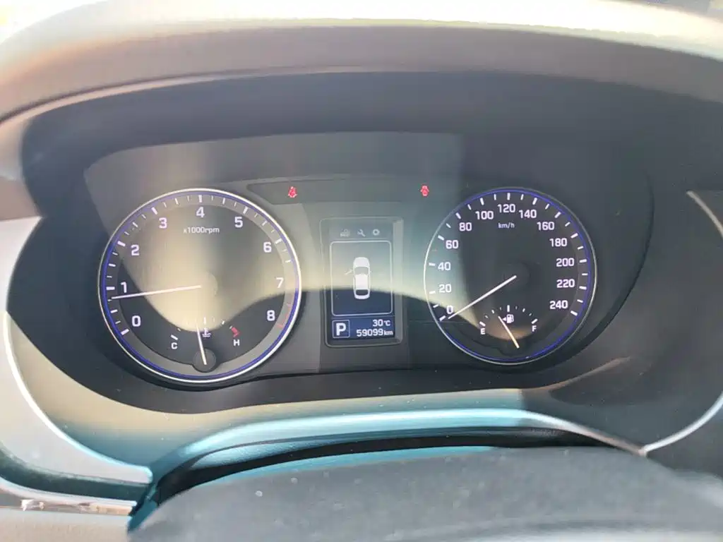 Hyundai Mistra — миниатюра 12