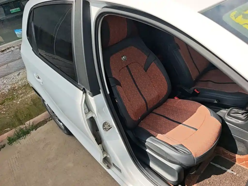 Volkswagen Polo — миниатюра 25