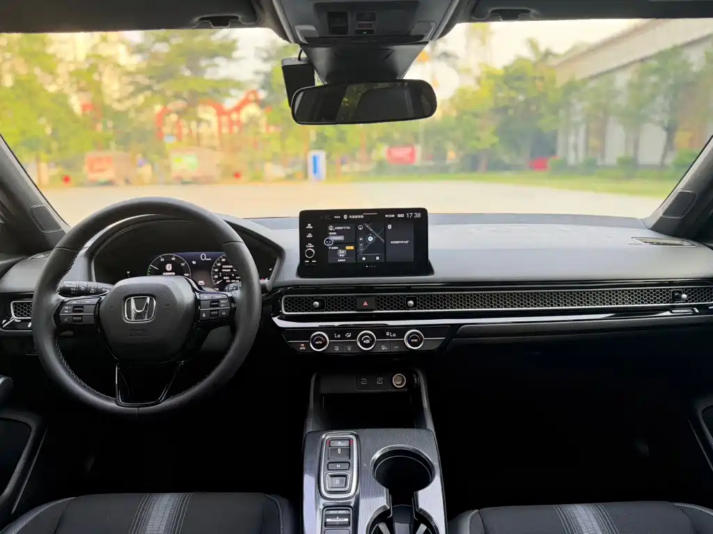 Honda Civic — миниатюра 9
