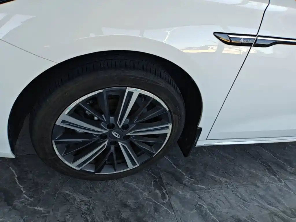 Chery Arrizo 8 — миниатюра 23