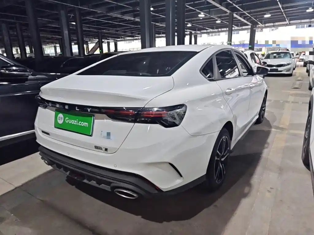 Geely Binrui — миниатюра 7