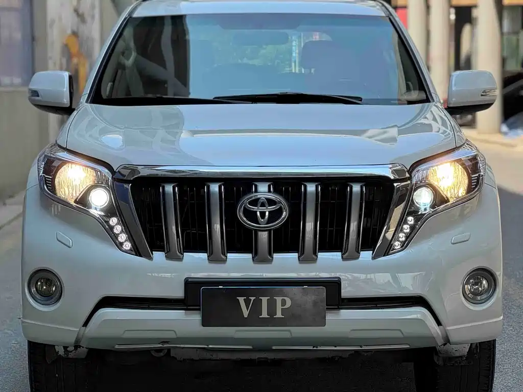 Toyota Land Cruiser Prado 2013 2.7L AT