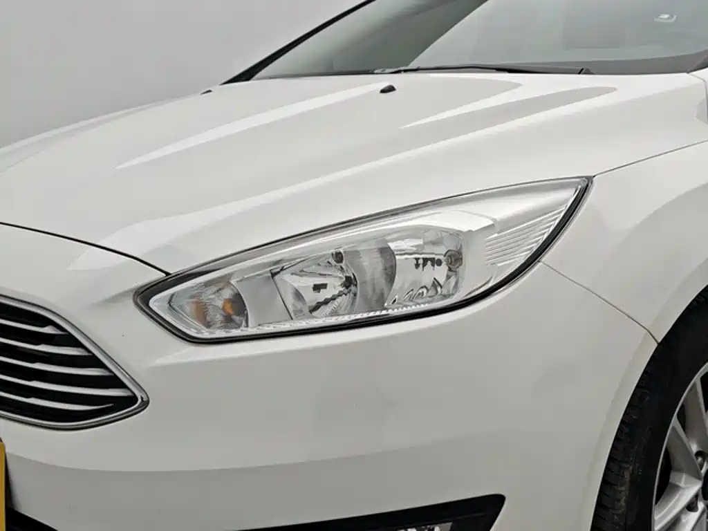 Ford Focus — миниатюра 14