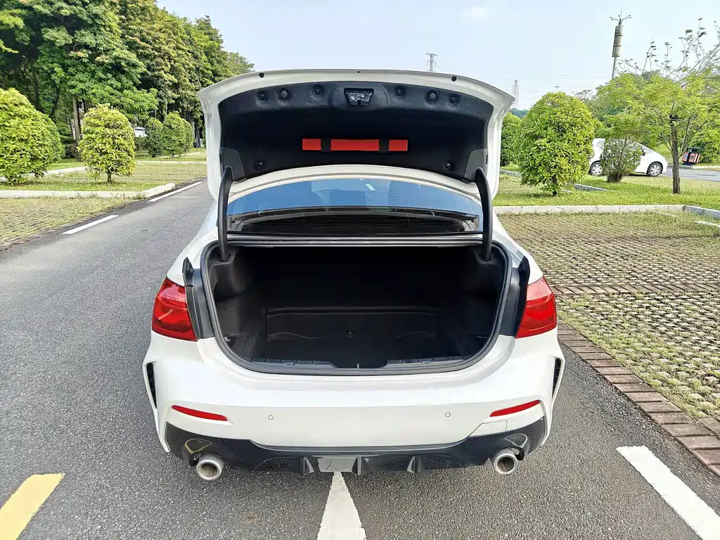 BMW 1 Series — миниатюра 9