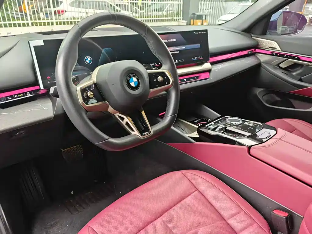 BMW 5 Series — миниатюра 11
