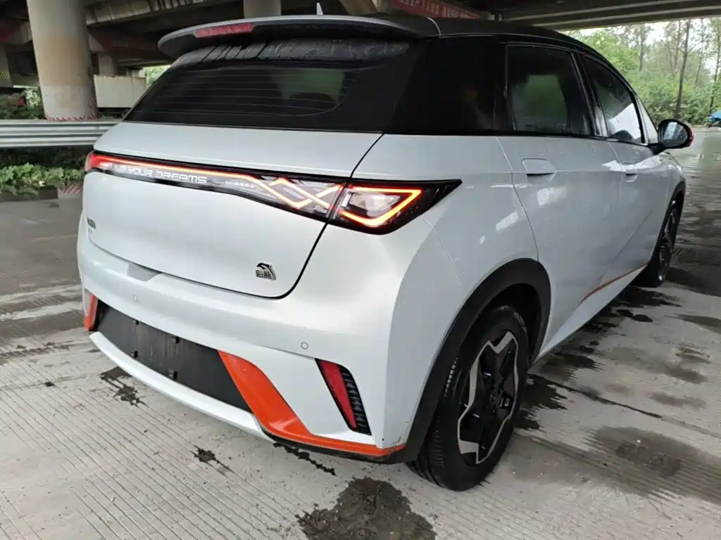 BYD Dolphin — миниатюра 8