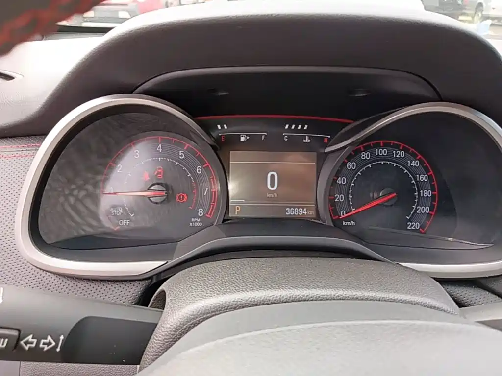 Chevrolet Monza — миниатюра 12