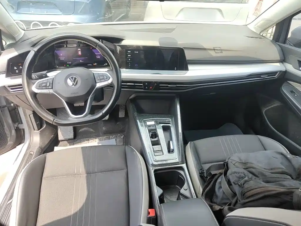 Volkswagen Golf — миниатюра 10