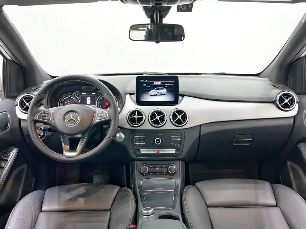 MERCEDES-BENZ B CLASS