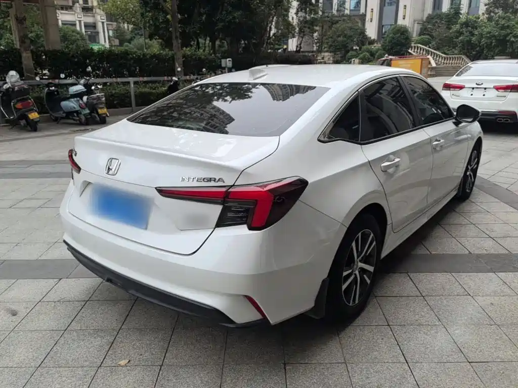 Honda Integra — миниатюра 7