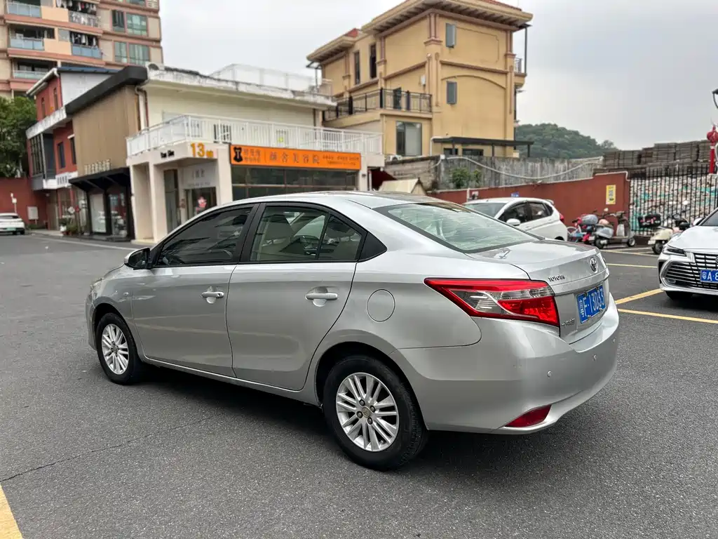 Toyota Vios 2014 1.5L AT