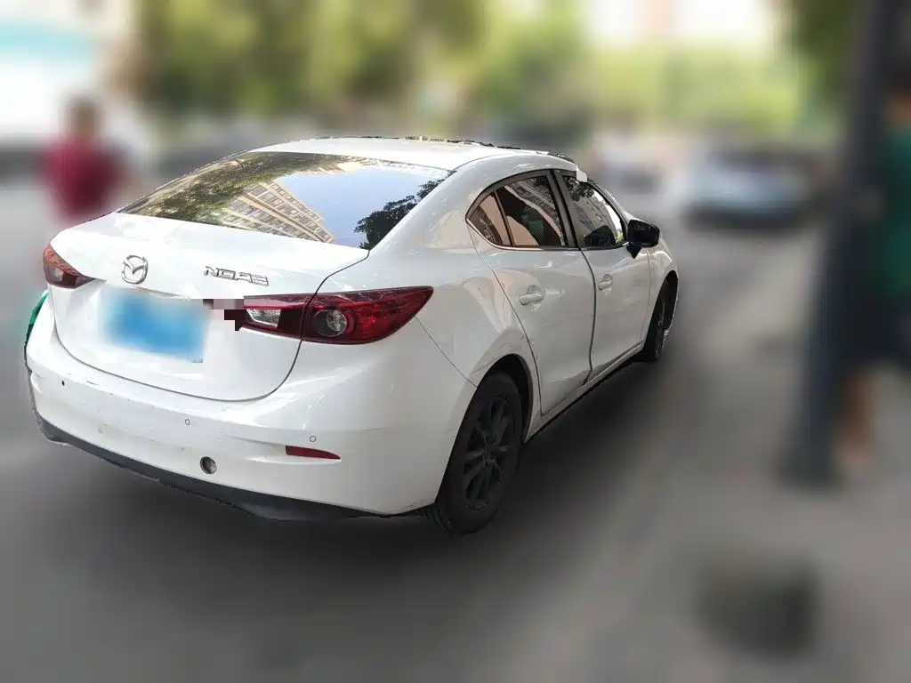 Mazda 3 Axela — миниатюра 6