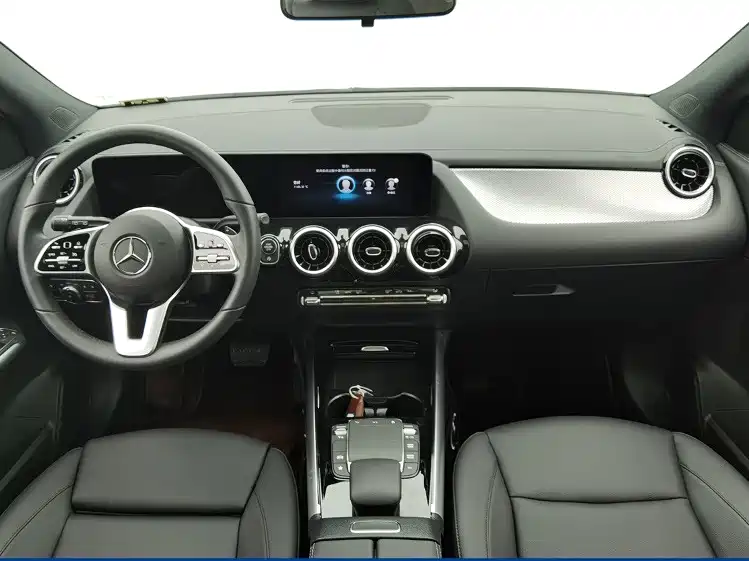 Mercedes-Benz GLA — миниатюра 7