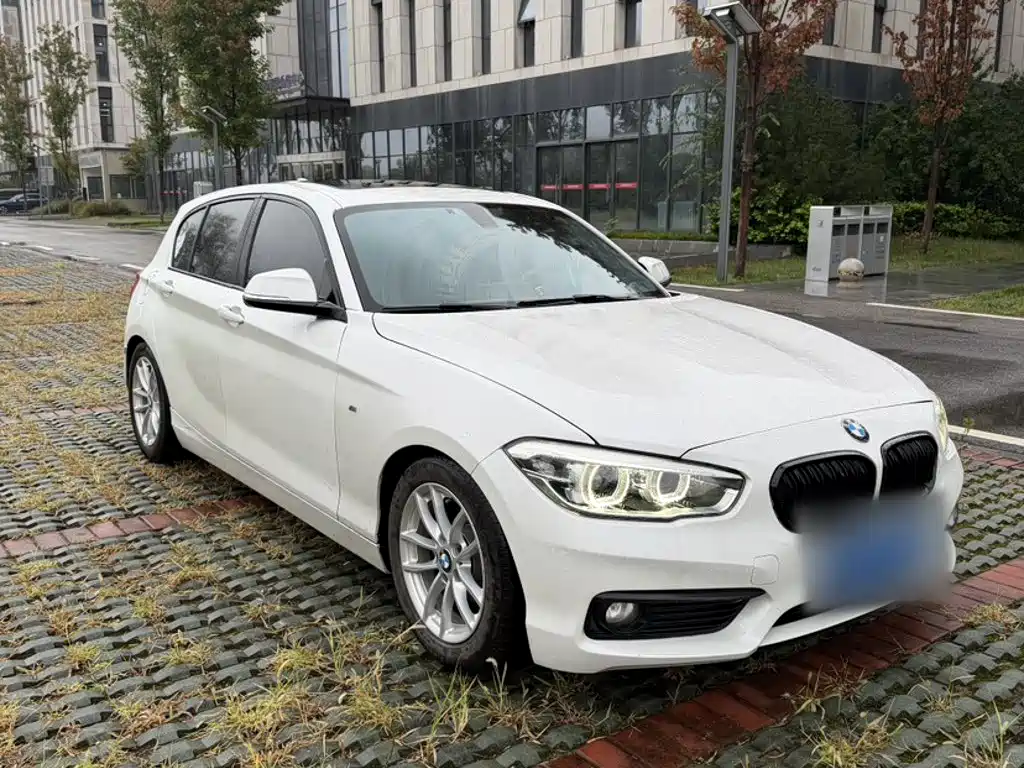 BMW 1 Series (Import) — миниатюра 25