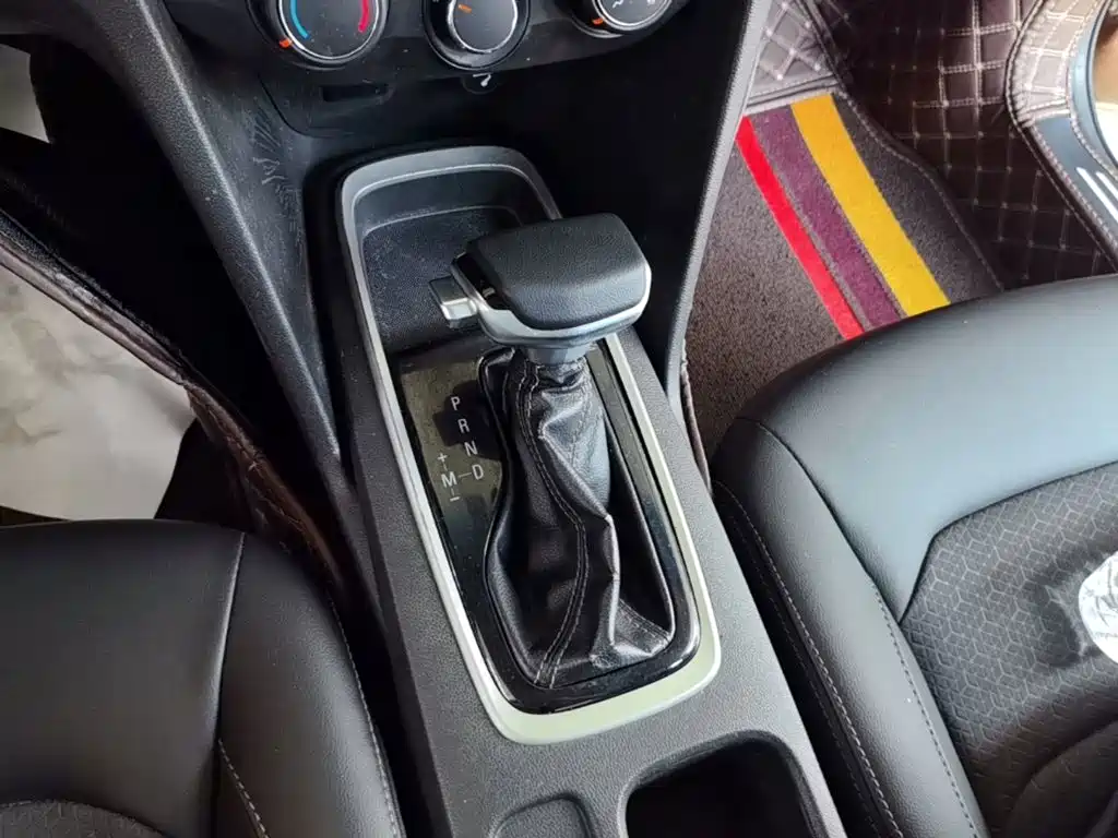 Chevrolet Cavalier — миниатюра 14