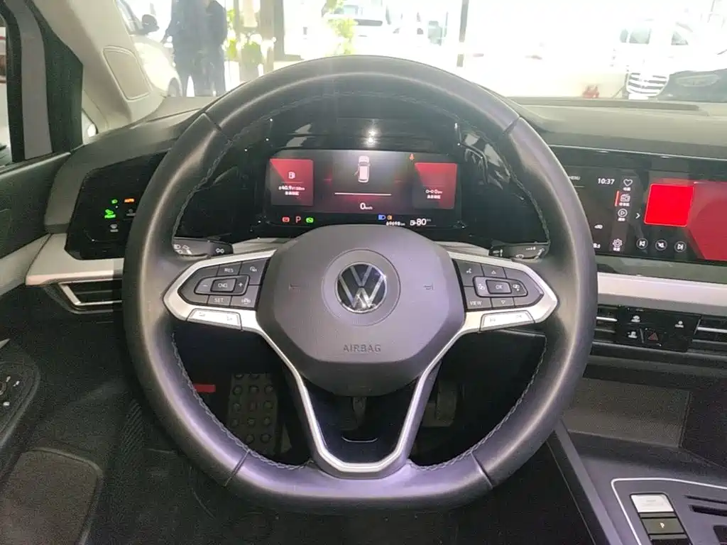 Volkswagen Golf — миниатюра 11