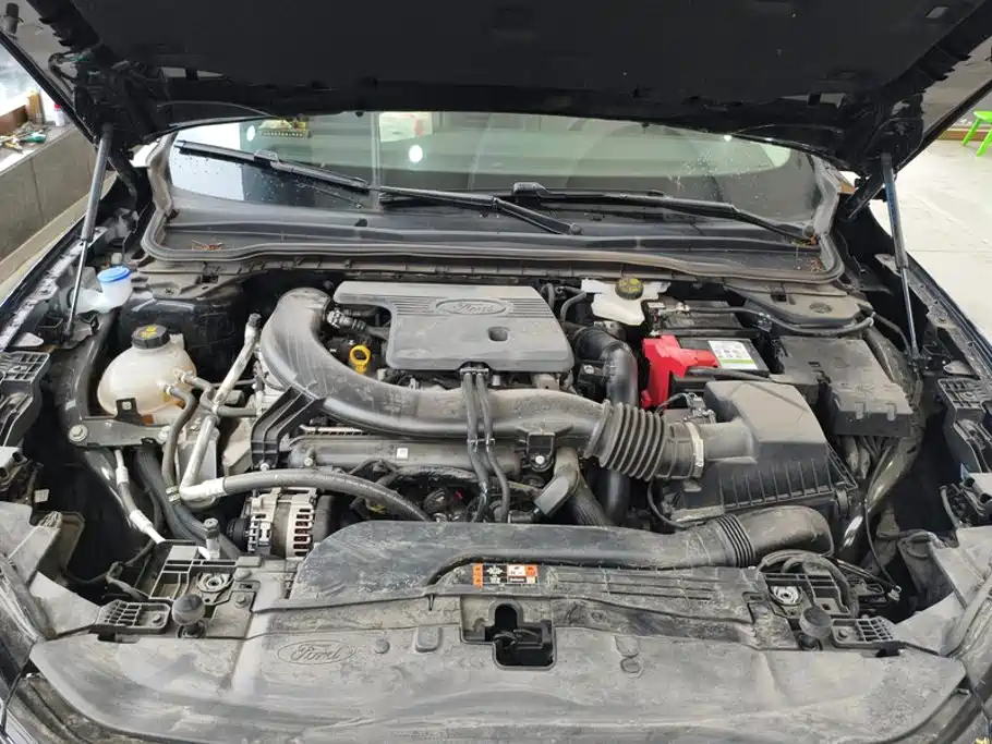 Ford Mondeo — миниатюра 10