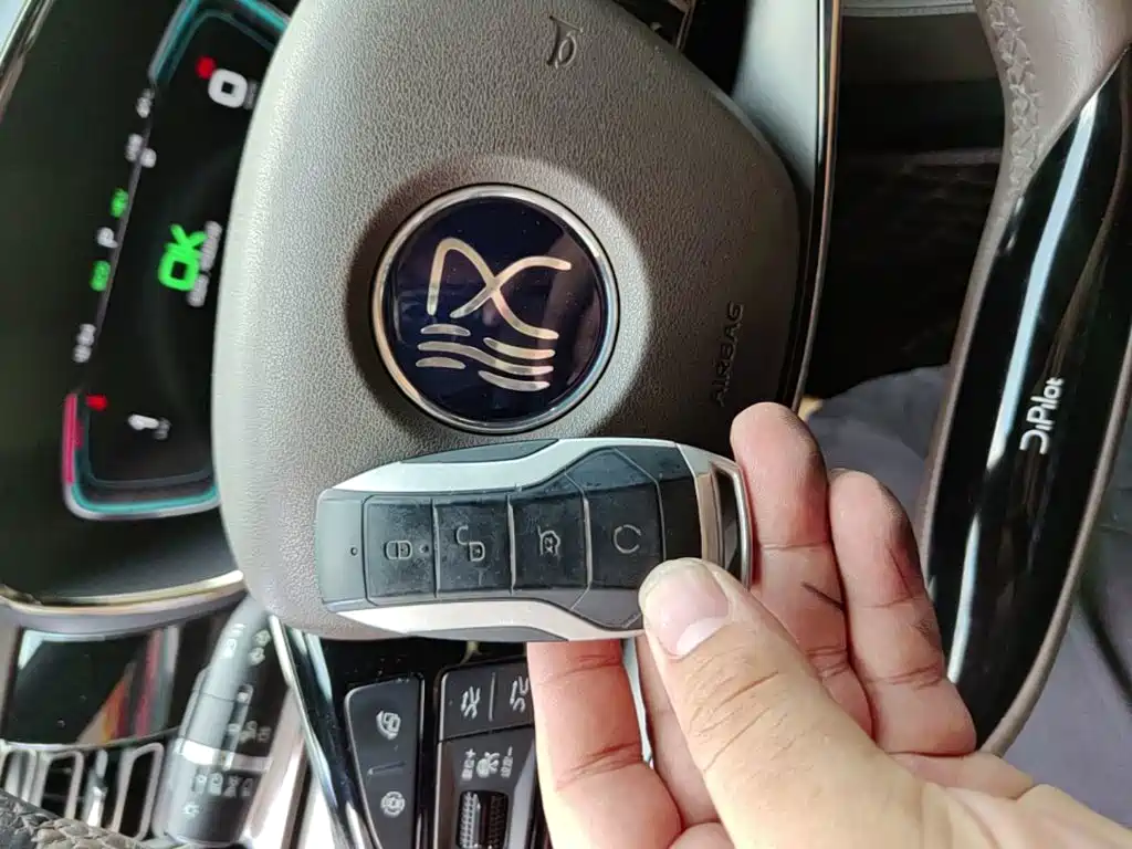 BYD Han — миниатюра 9