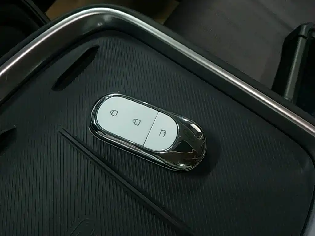 Leapmotor Leapmotor B10 — миниатюра 9