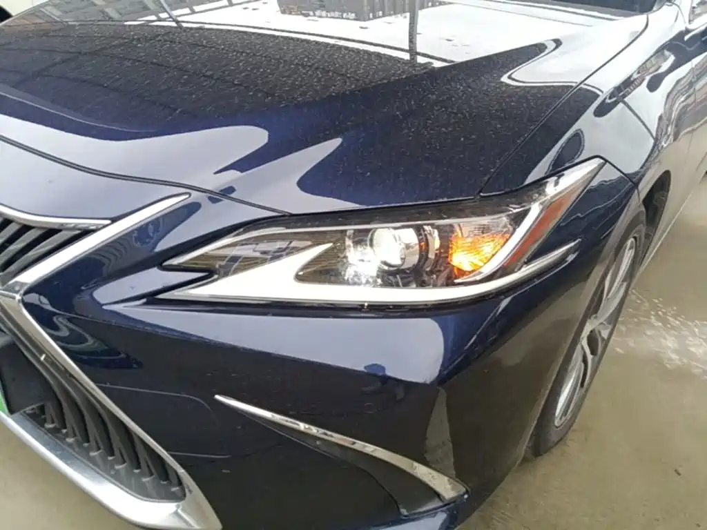 Lexus ES — миниатюра 24