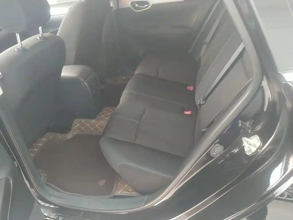 Nissan Sylphy — миниатюра 17