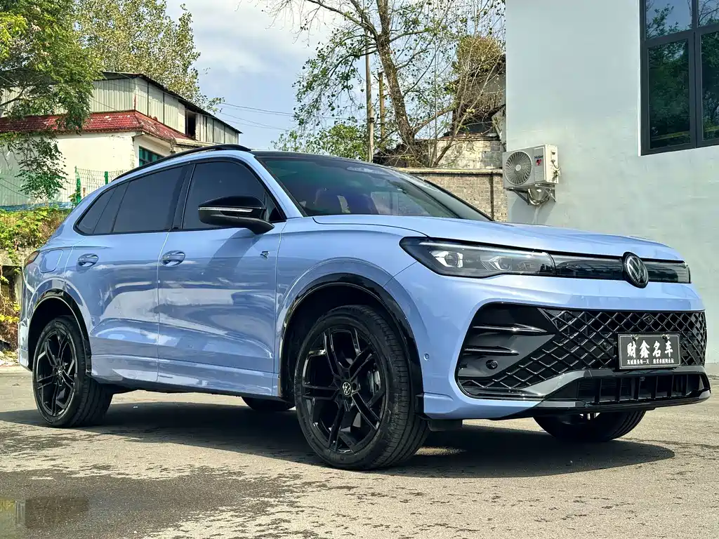 Volkswagen Tiguan L — миниатюра 3