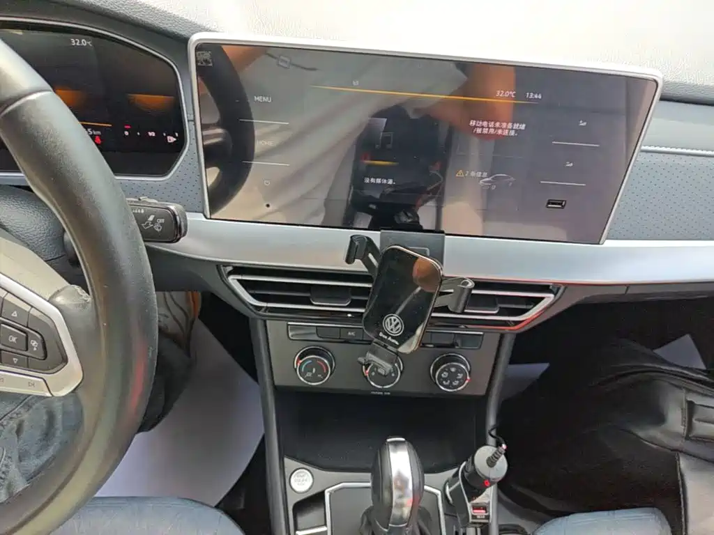 Volkswagen Lavida — миниатюра 13