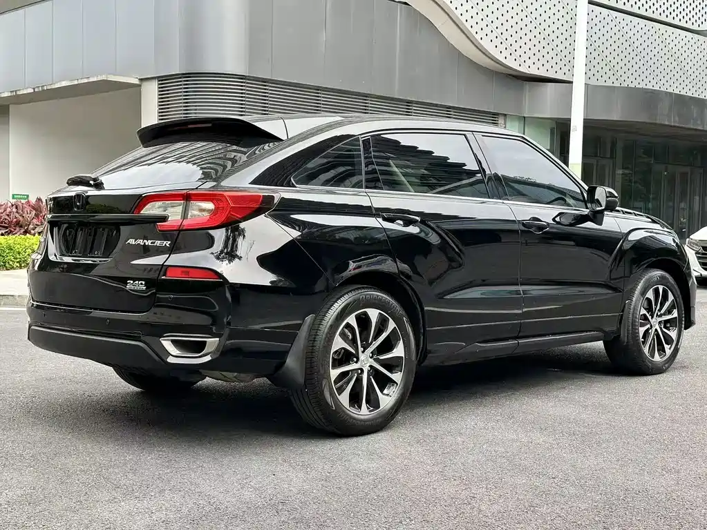 Honda Avancier — миниатюра 5