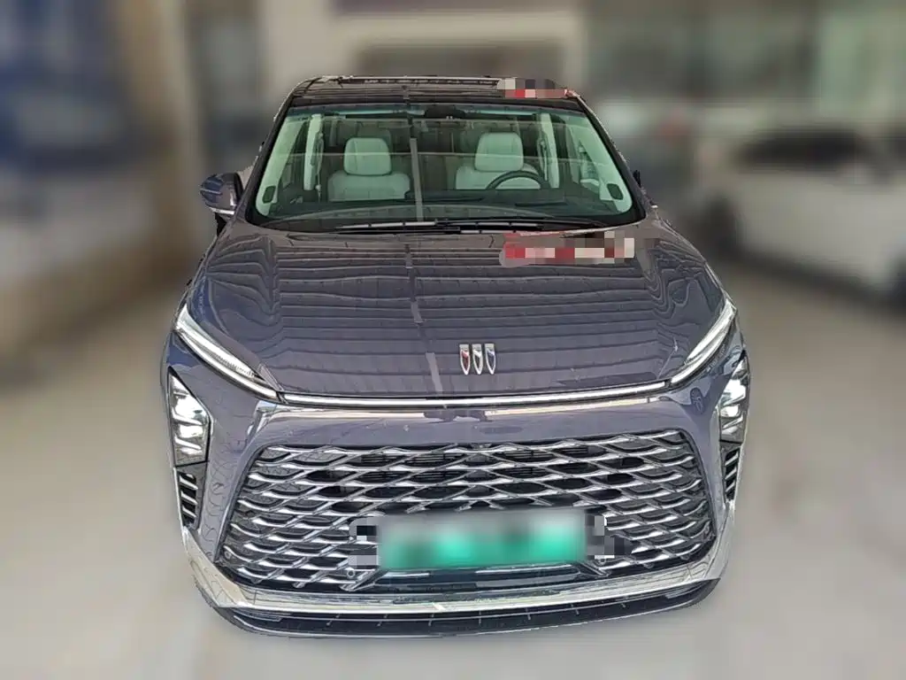 Buick GL8 Hybrid — миниатюра 5