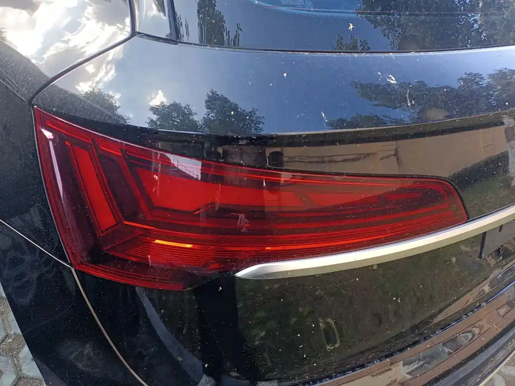Audi Q5L 2022 — фото 10
