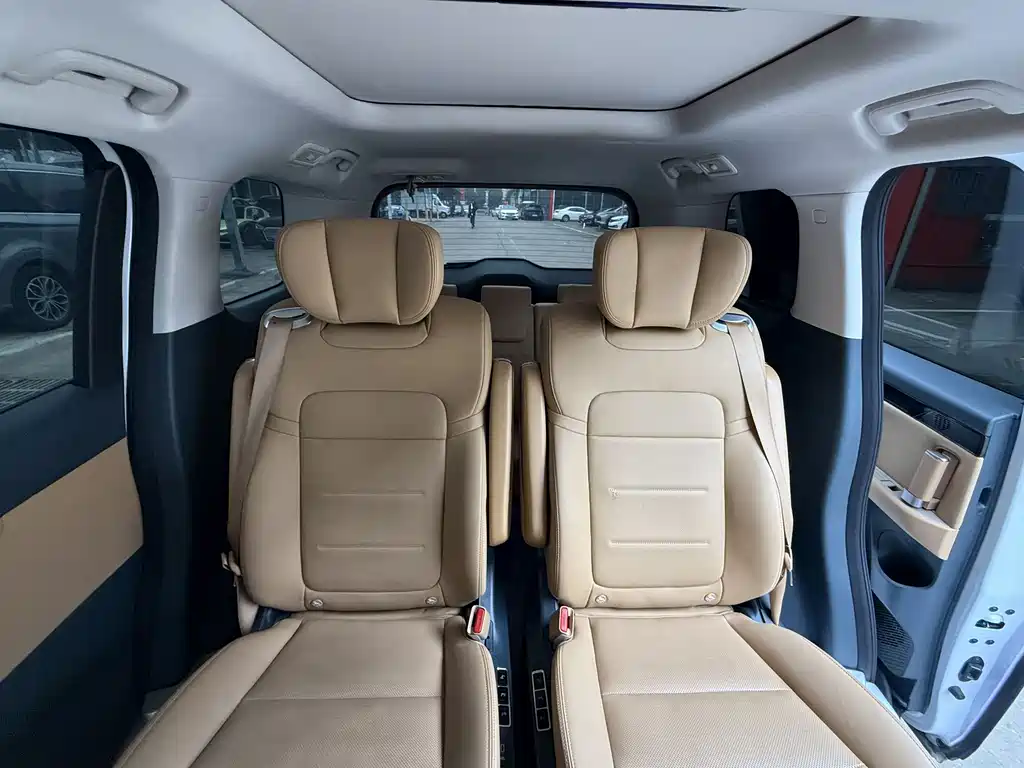 GAC TRUMPCHI E8 NEW ENERGY