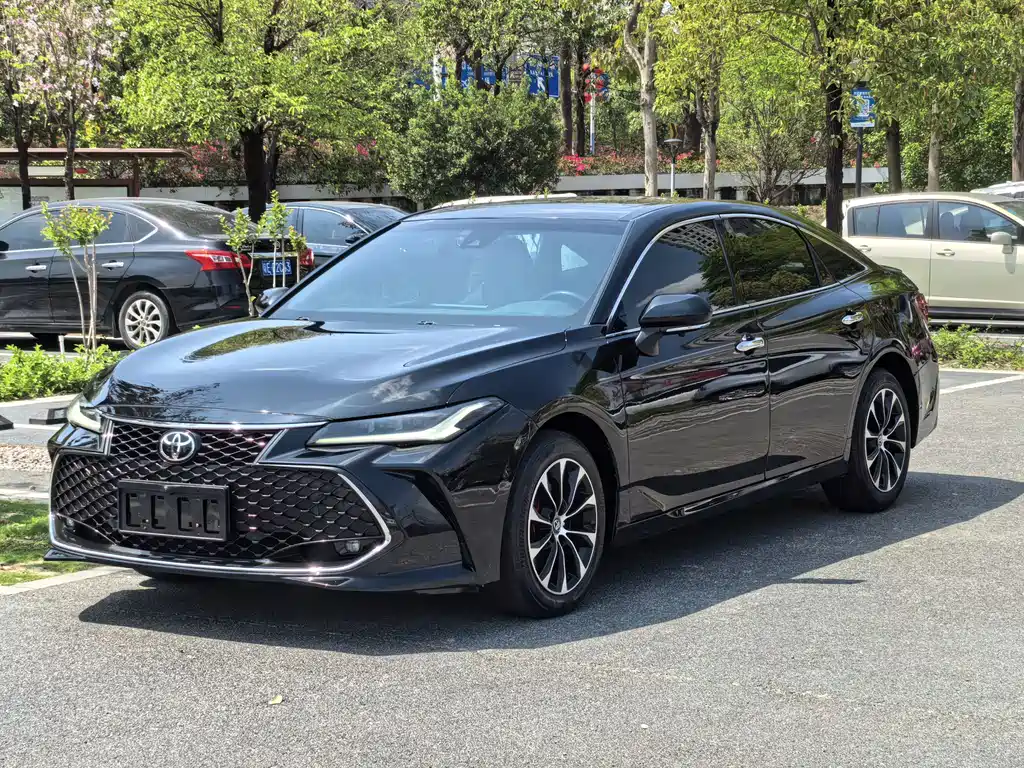 TOYOTA ASIAN DRAGON