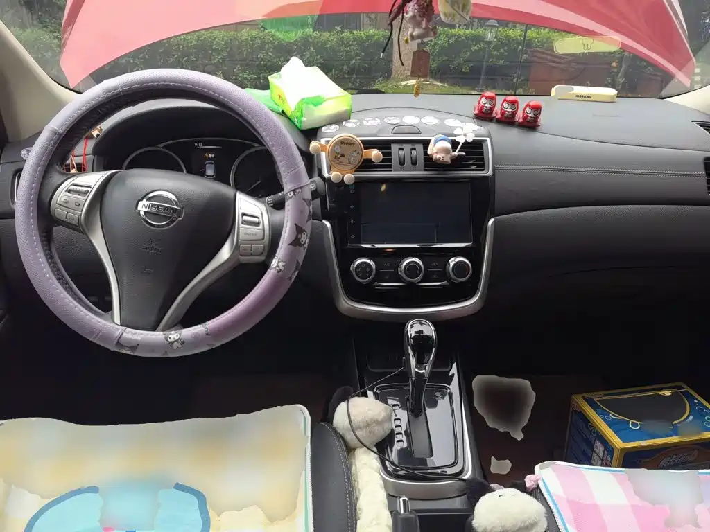 Nissan Tiida — миниатюра 6