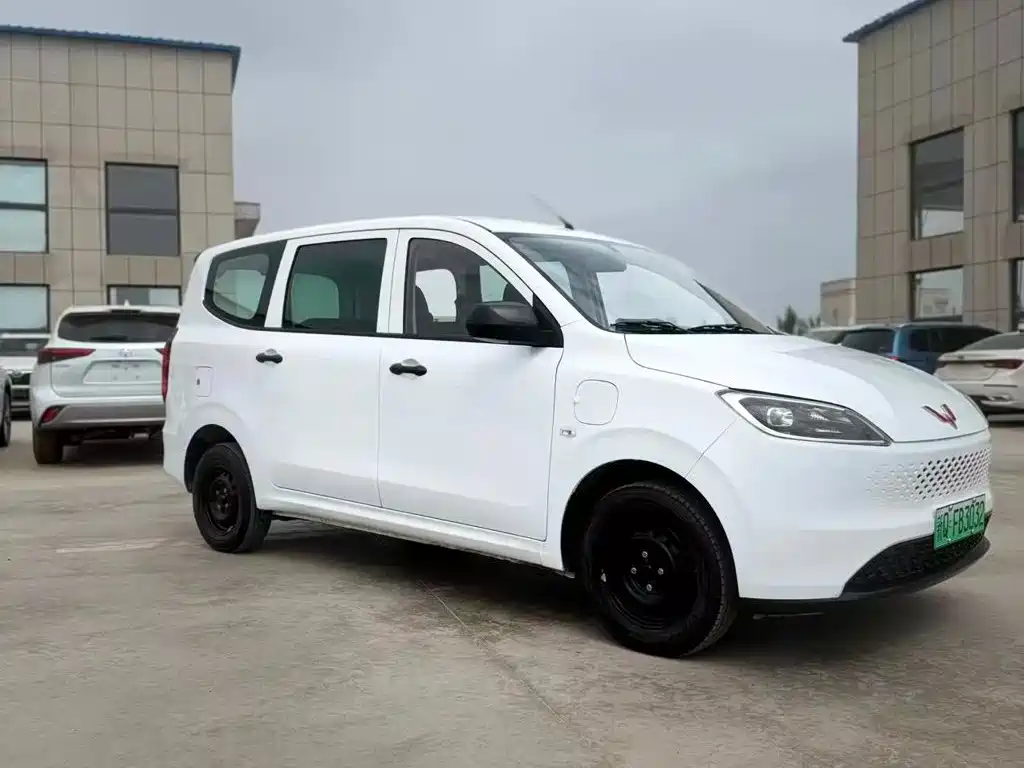 Wuling Hongguang EV — миниатюра 3
