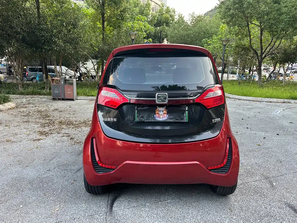 Zotye Zotye E200 — миниатюра 4
