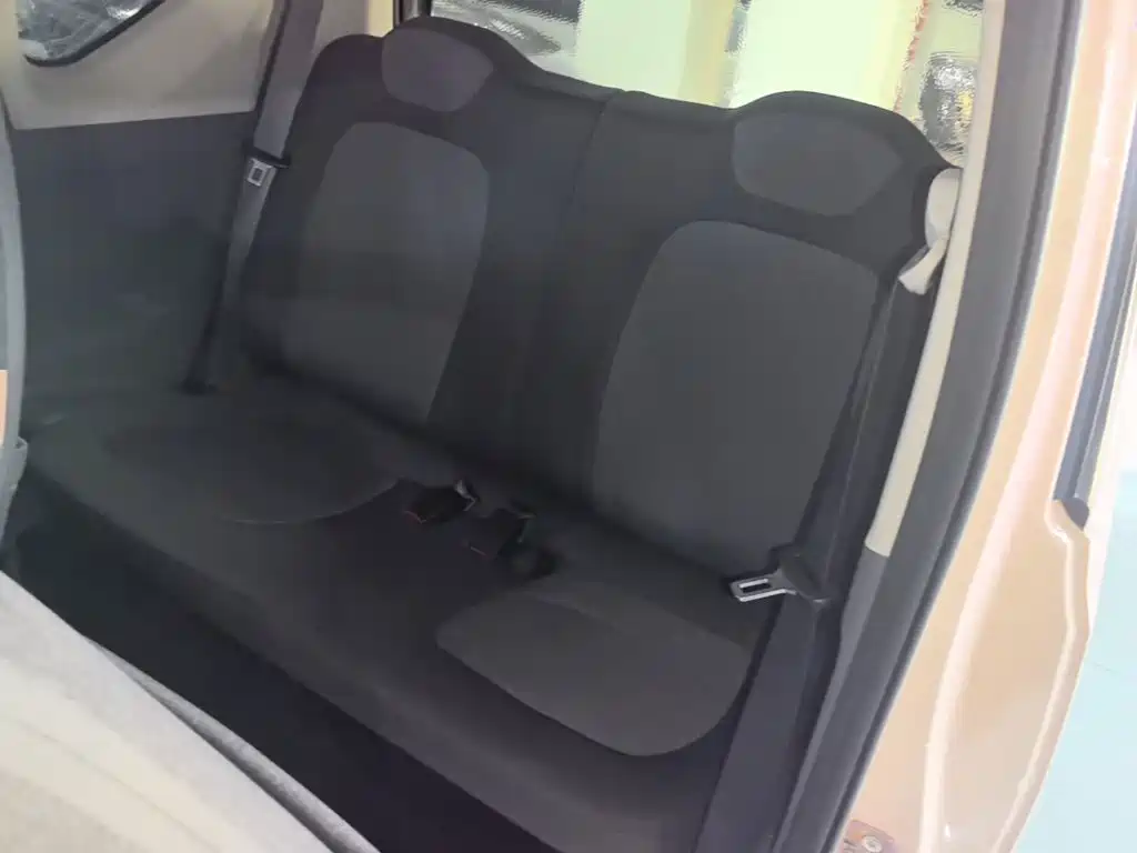 Wuling MINIEV — миниатюра 17