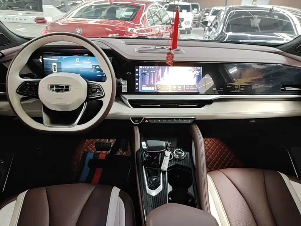 Geely Xingyue L — миниатюра 13
