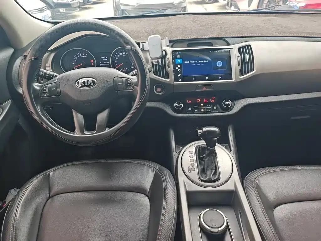 Kia Sportage — миниатюра 6