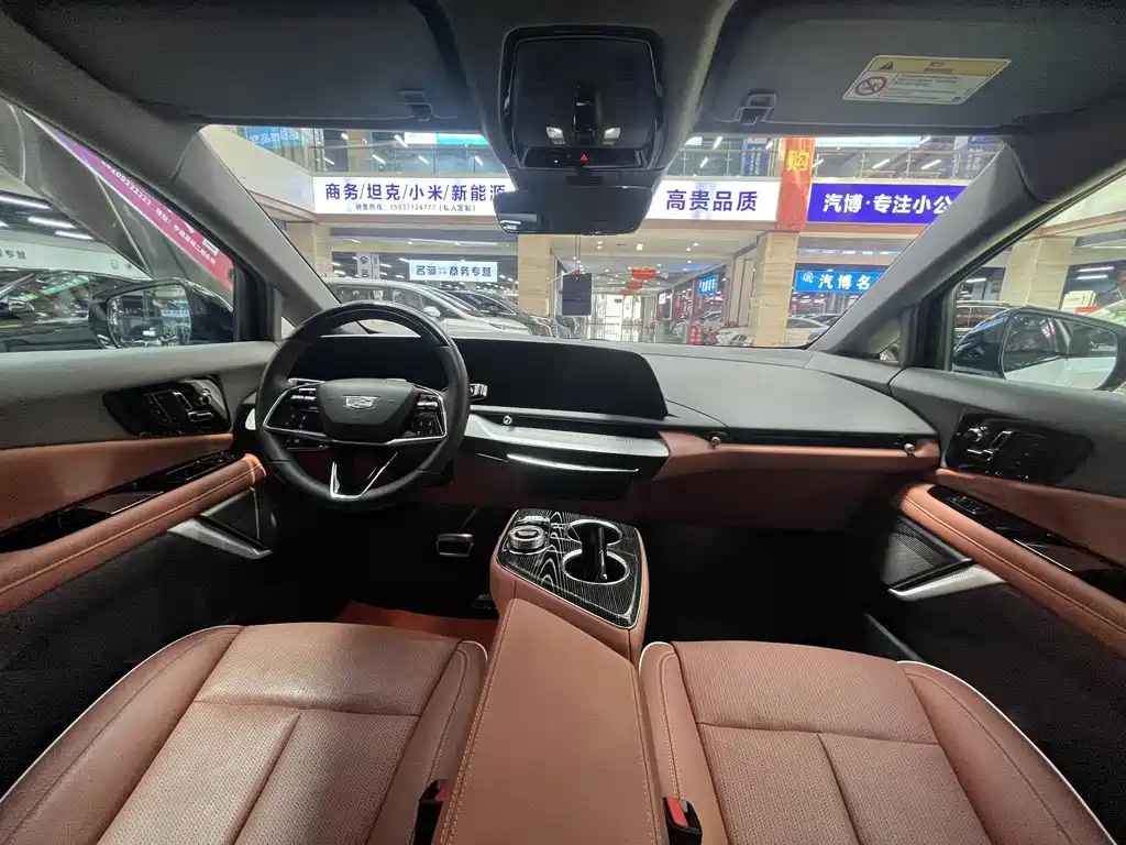 Cadillac IQ — фотографии объявления, Фото 17