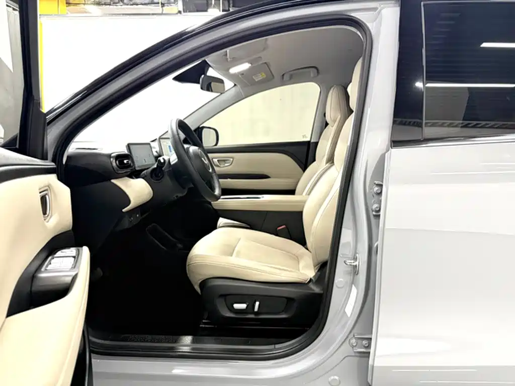 Wuling Bingo PLUS — миниатюра 13