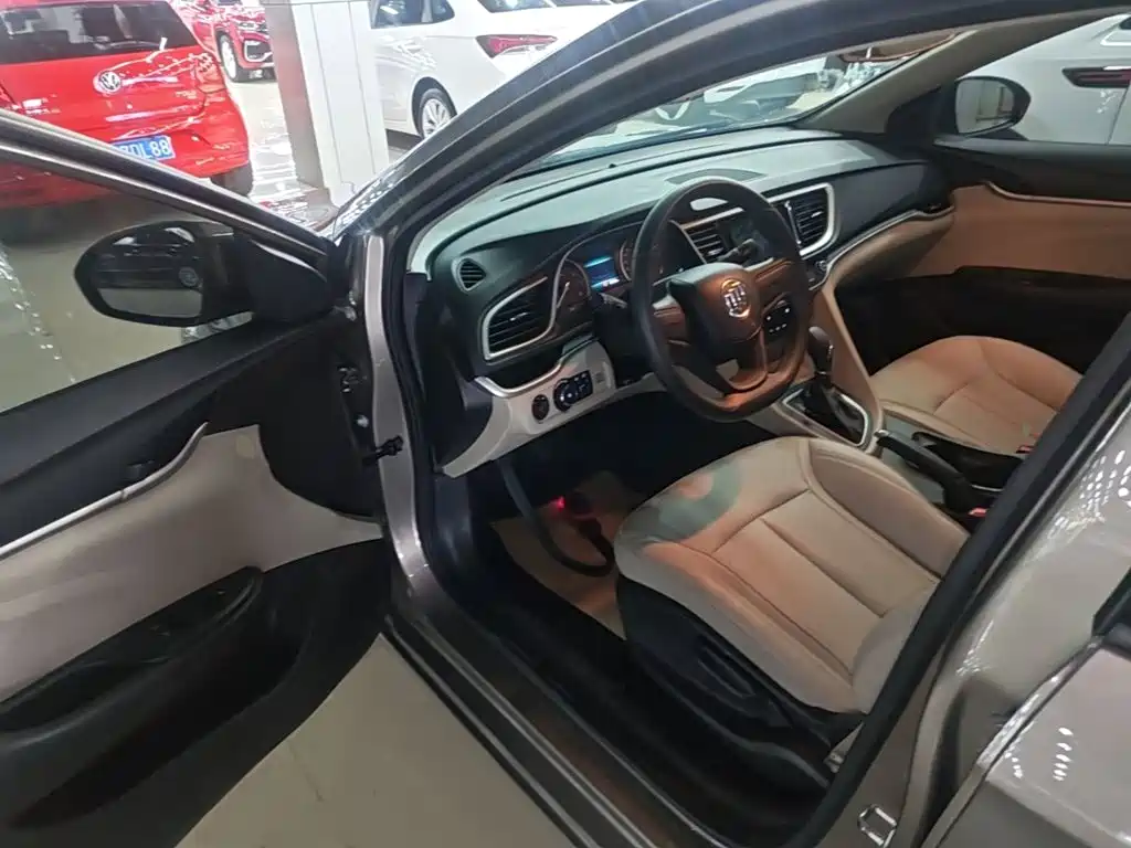 Buick Excelle — миниатюра 16