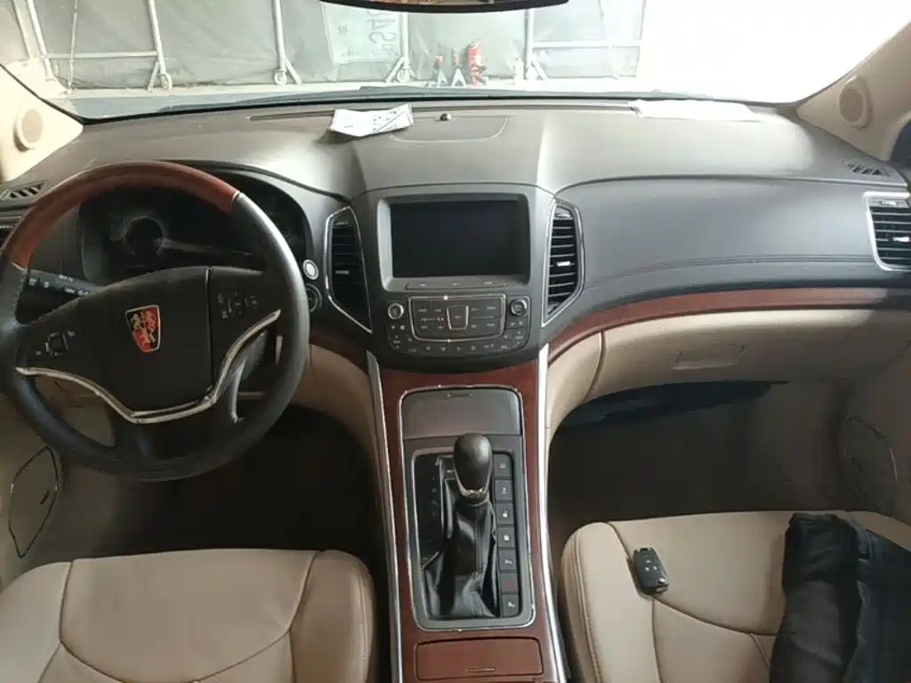 Roewe 950 — миниатюра 10