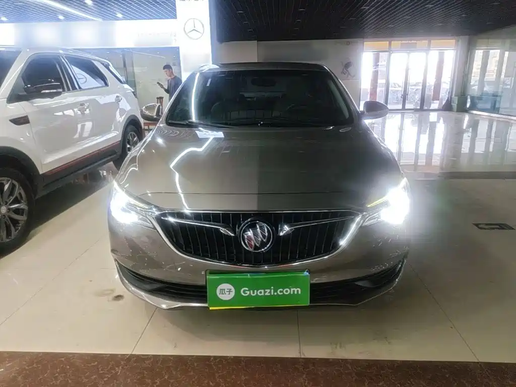 Buick Excelle — миниатюра 3
